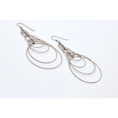 Encircled Layered Dangles
