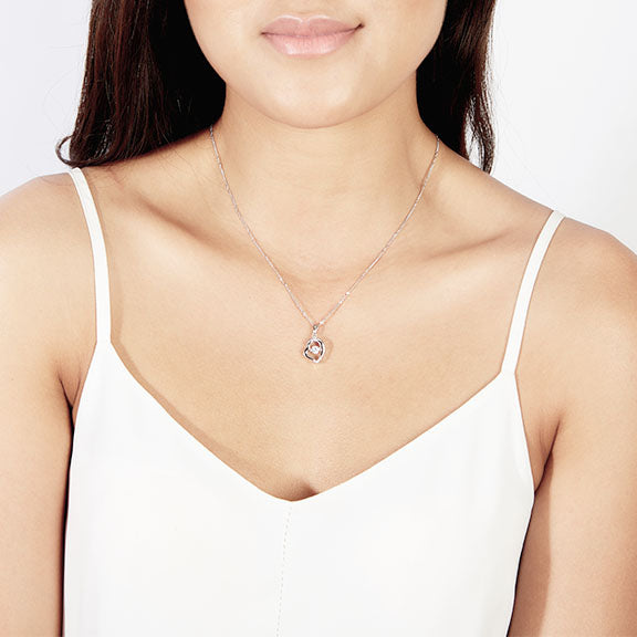 Dancing Diamond Necklace